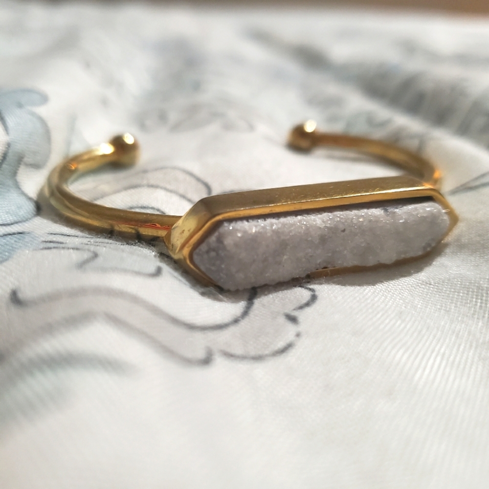 Adjustable Fashion Stone Bracelet